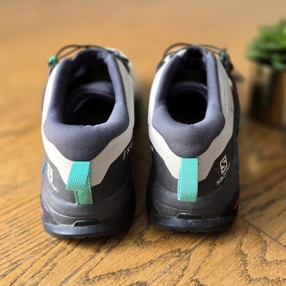 Salomon Hiking Shoes - Picture 5 of 11